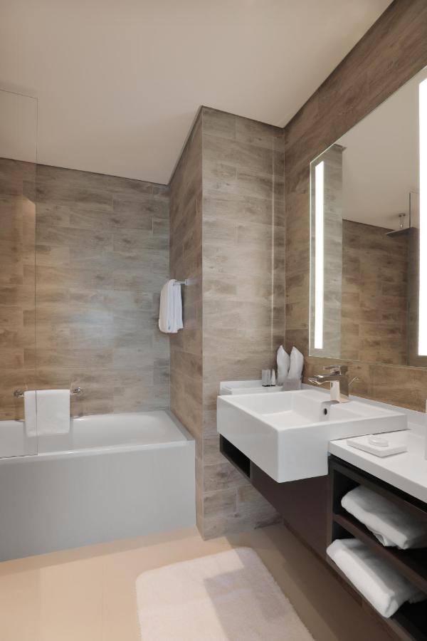มิลเลนเนียม มอนโทรส เอ็กเซกคิวทีฟ อพาร์ตเมนต์ Aparthotel ดูไบ ภายนอก รูปภาพ